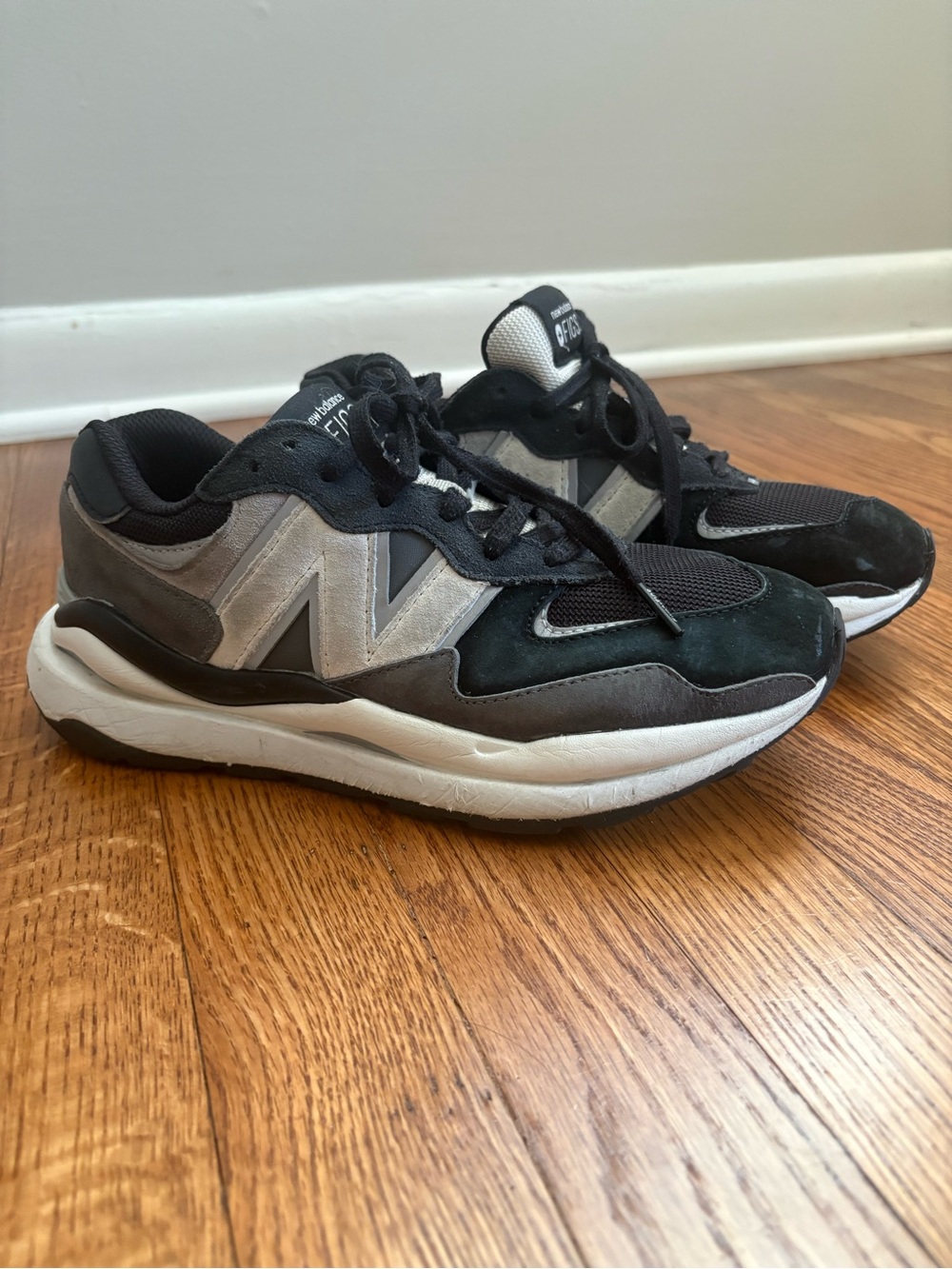 Women’s Tennis Shoes
